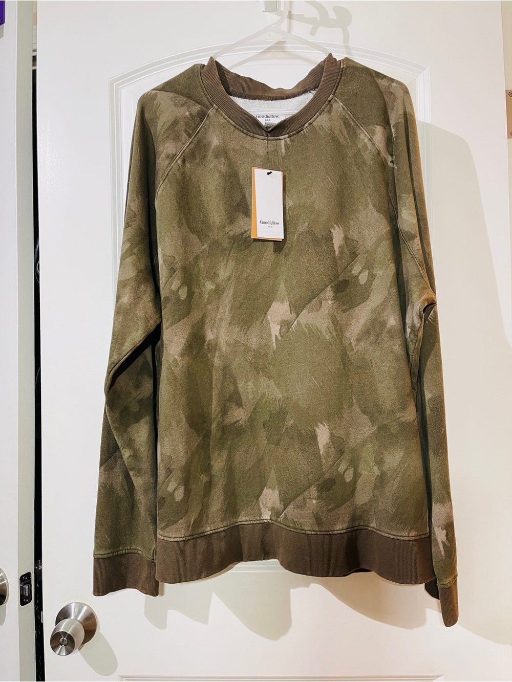 Goodfellow & Co Olive Camo Crewneck Pullover